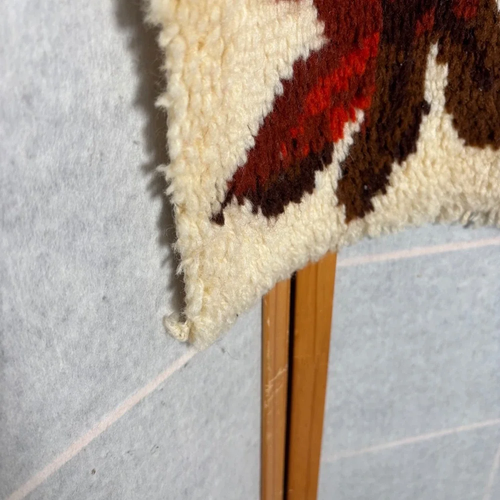 Vintage Latch Hook Rug Wall Hanging Autumn Leaves Maple‎ Fall Decor